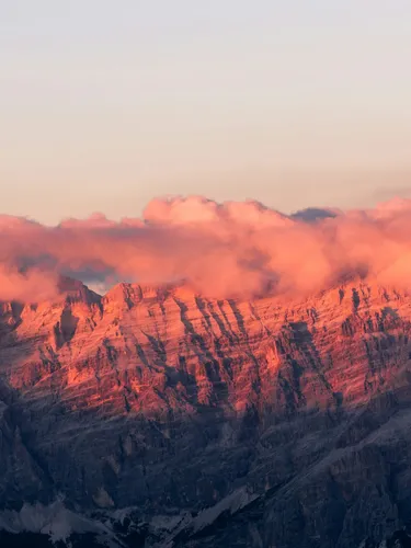 Tobias rademacher xf7n HYE Ay Zo unsplash